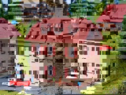 Show details for Faller 232328 N Zweistöckiges Wohnhaus mit Fensterläden Picture of Faller 232328 N Zweistöckiges Wohnhaus mit Fensterläden