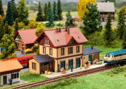 Show details for Faller 282709 Z Bahnhof Ochsenhausen Picture of Faller 282709 Z Bahnhof Ochsenhausen
