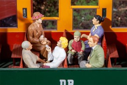 Show details for Faller 331502 Pola G 6 sitzende Waggon-Reisende Picture of Faller 331502 Pola G 6 sitzende Waggon-Reisende