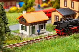 Zeige Details für Faller 282712 Z Bahnwärterhaus Bild von Faller 282712 Z Bahnwärterhaus