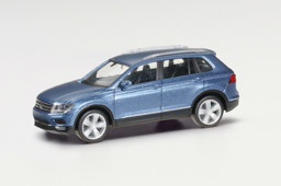 Show details for Herpa 038607-006 H0 VW Tiguan, Nightshade Blue metallic Picture of Herpa 038607-006 H0 VW Tiguan, Nightshade Blue metallic