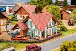 Zeige Details für Faller 191815 H0 Wohnhaus mit Carport Bild von Faller 191815 H0 Wohnhaus mit Carport