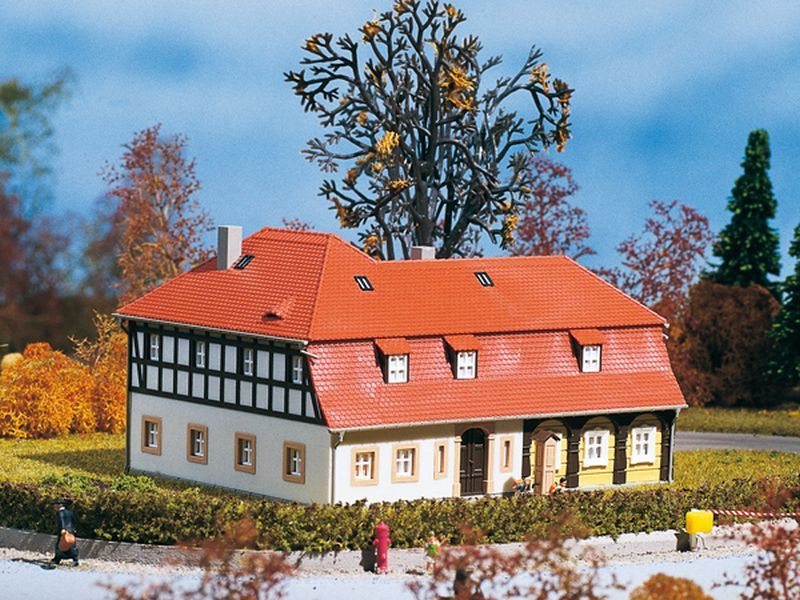 Bild von Auhagen 11379 Umgebindehaus 172 x 132 x 96 mm | Gebäude Spur H0