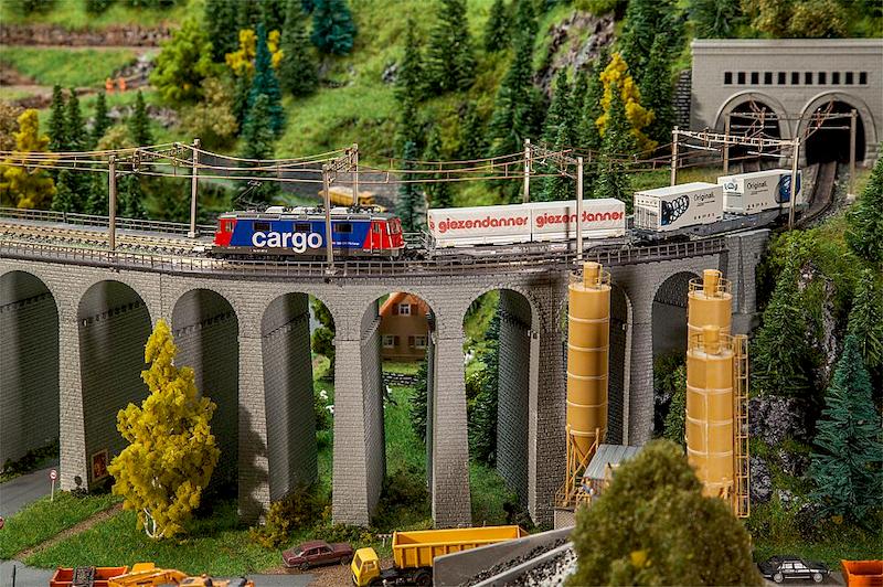Bild von Faller 222598 N Viadukt-Set, 2-gleisig, gebogen | Brücken Spur N