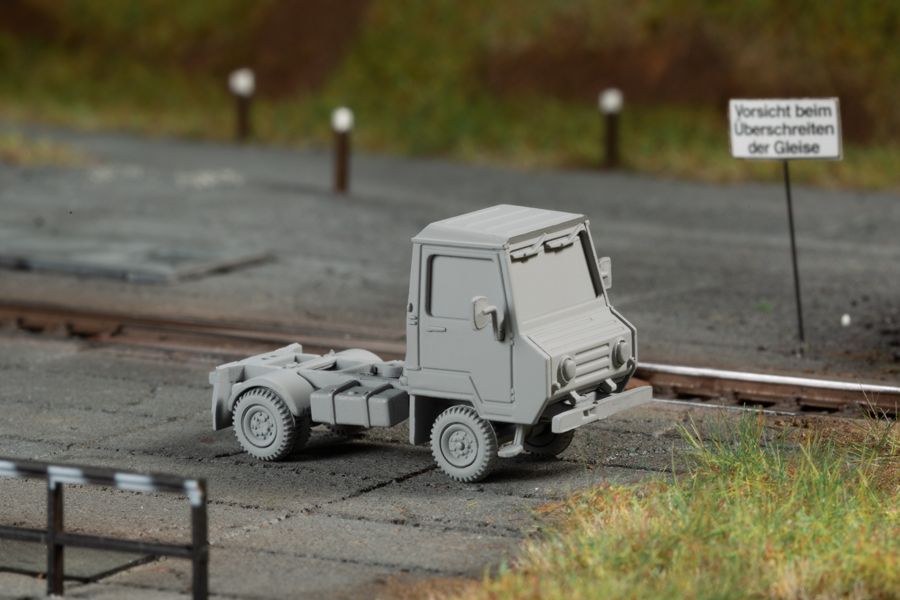 Bild von Auhagen 43673 TT Multicar M24-0 Kofferaufb. | Modellautos 1:120 Spur TT