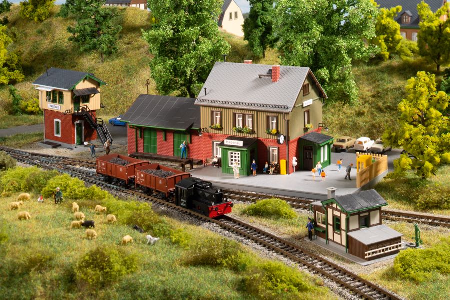 Bild von Auhagen 15306 TT Set Bahnhof Hagenau | Gebäude Spur TT