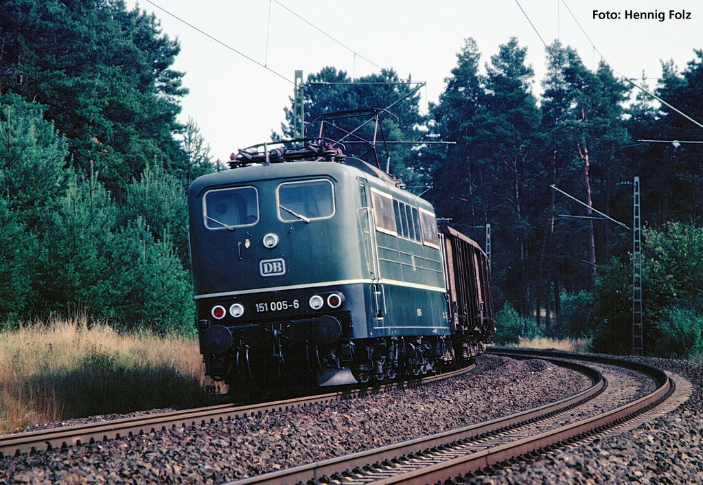 Bild von Piko 21705 H0 E-Lok mit Sound BR 151 grün DB IV mit PluX22 Decoder