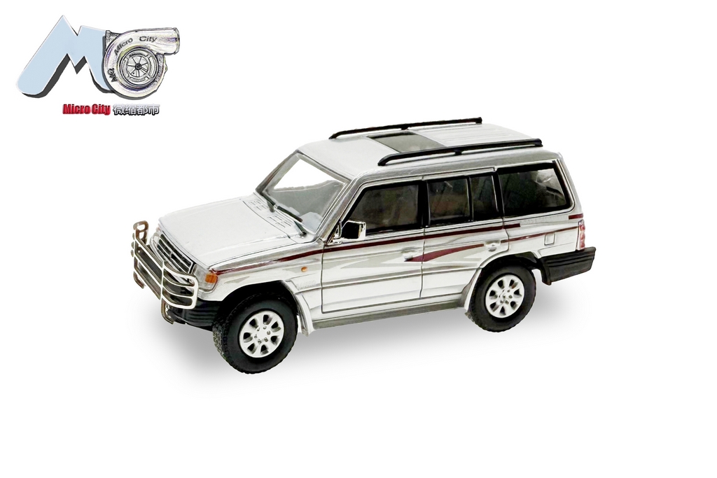 Picture of MicroCity 87MC000042 H0 Mitsubishi Pajero, silber
