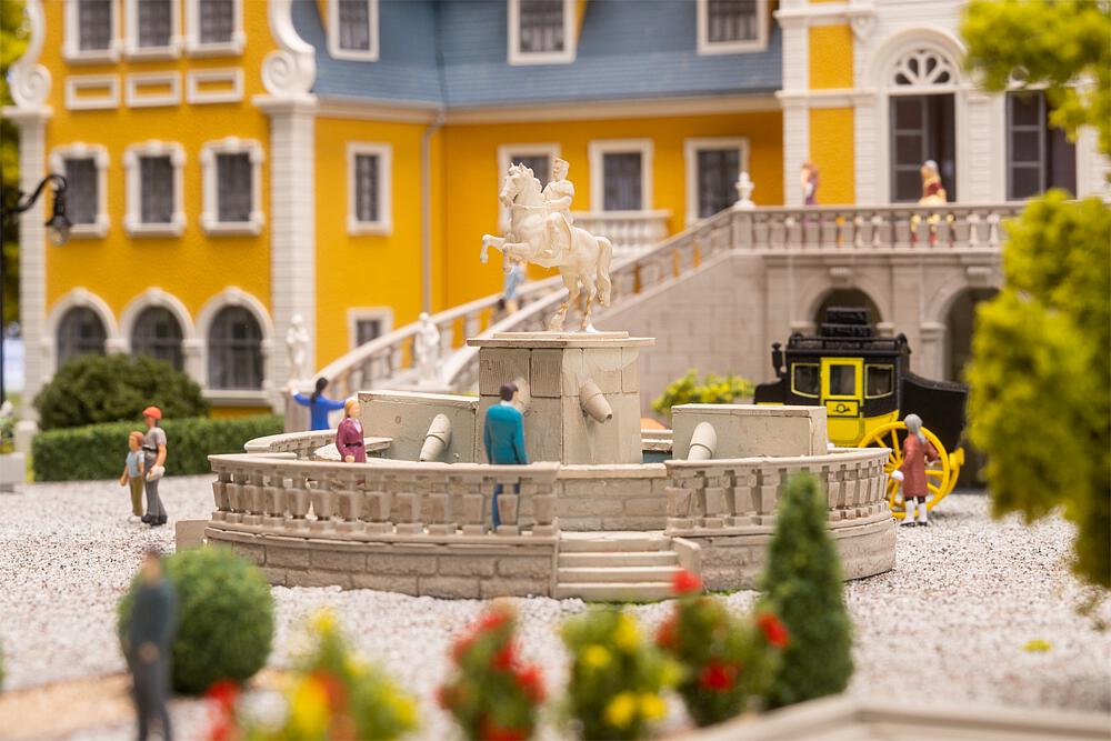 Faller 130129 H0 Schlossgartenbrunnen