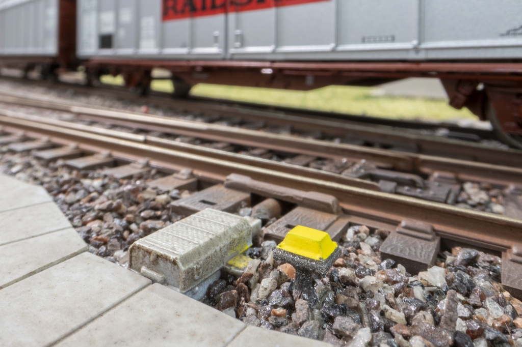 Noch 13608 H0 Gleisschaltmittel