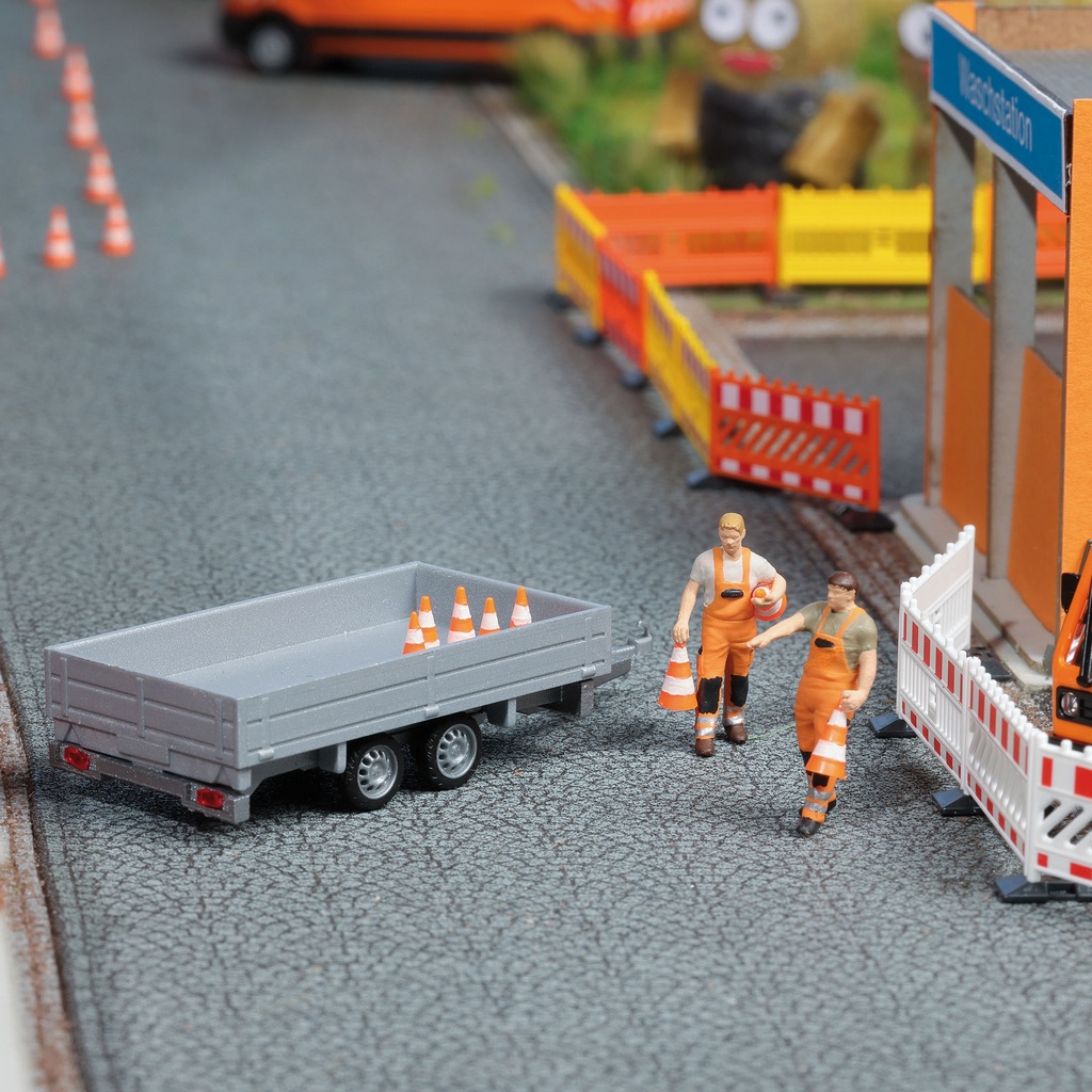 Busch 1867 Verkehrshütchen aufstellen H0