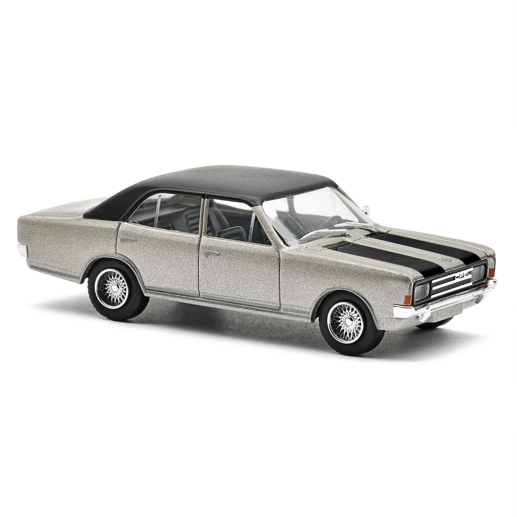 Busch 42019 H0 Opel Rekord C, Silber