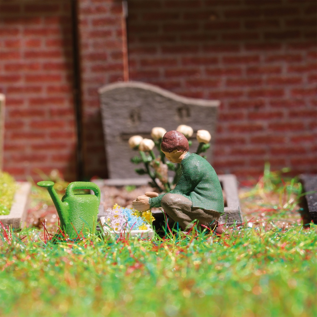 Busch 79931 Action Set Grabpflege H0